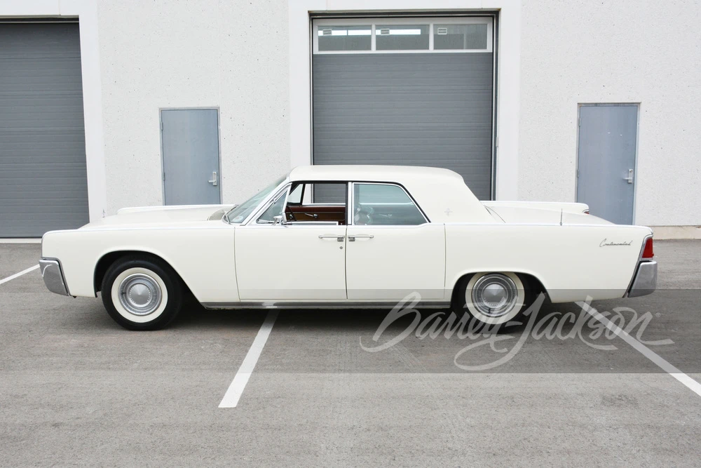 1962 Lincoln Continental 4th Gen - Image 8 of 15