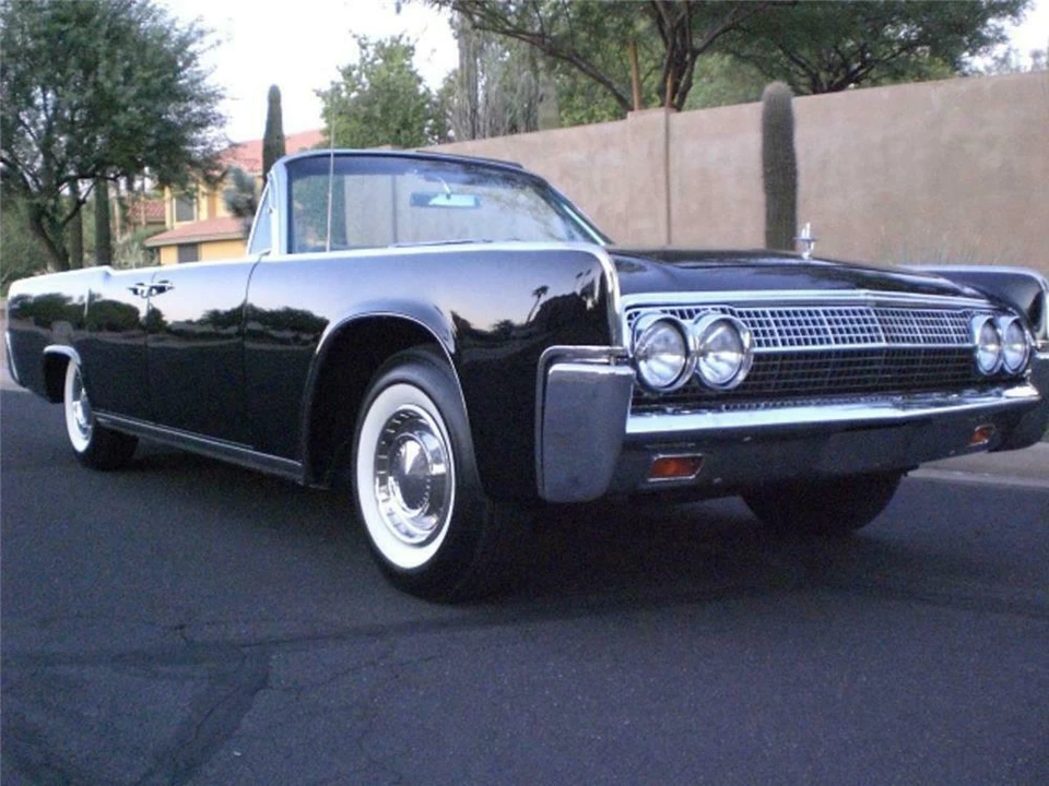 1962 Lincoln Continental 4th Gen - Image 4 of 4
