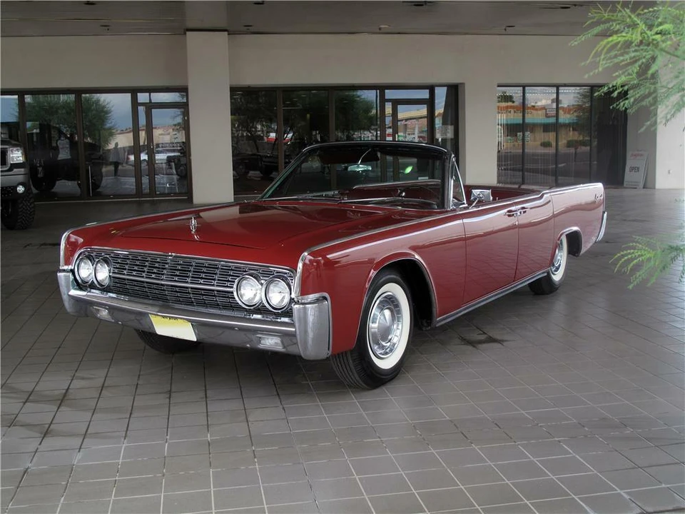 1962 Lincoln Continental 4th Gen - Image 2 of 5