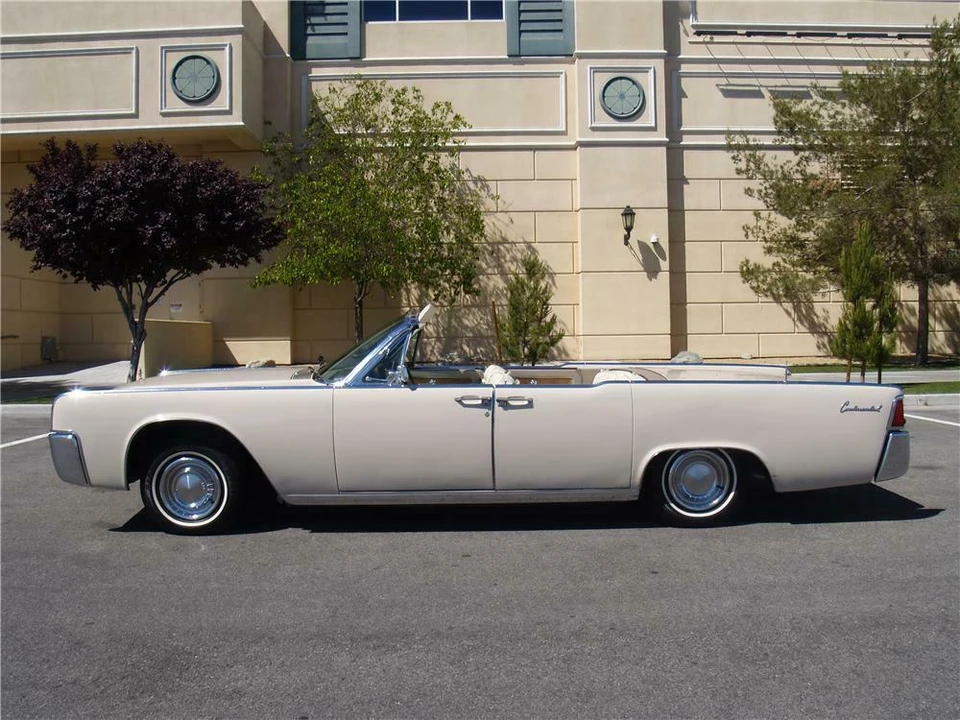 1962 Lincoln Continental 4th Gen - Image 5 of 5