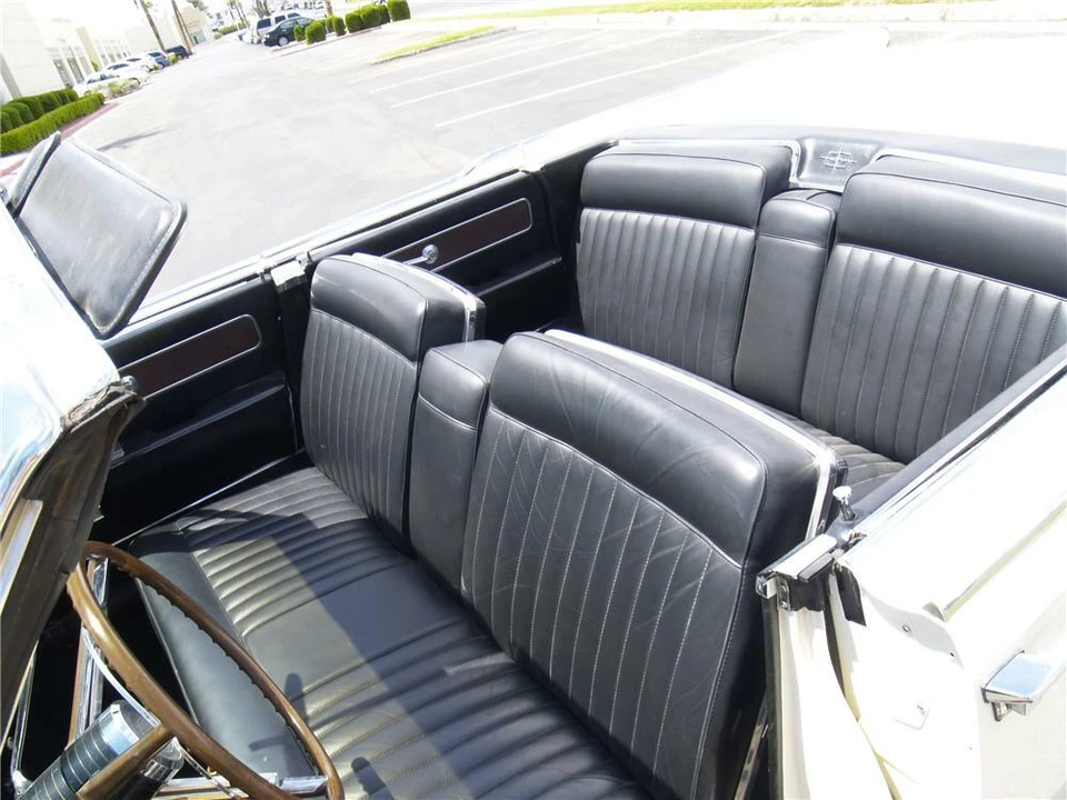 1962 Lincoln Continental 4th Gen - Image 4 of 5