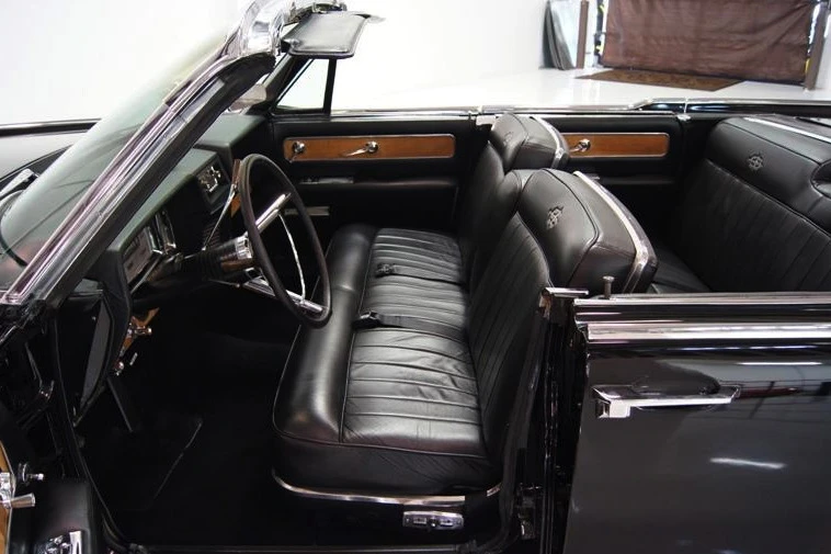 1962 Lincoln Continental 4th Gen - Image 4 of 5