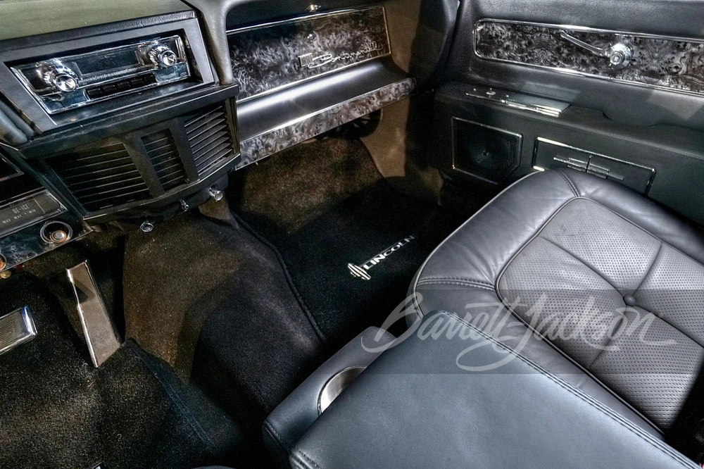 1962 Lincoln Continental 4th Gen - Image 6 of 31