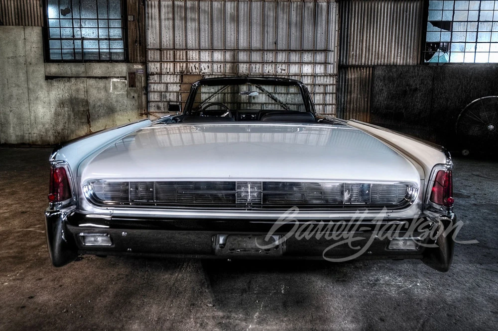 1962 Lincoln Continental 4th Gen - Image 17 of 31