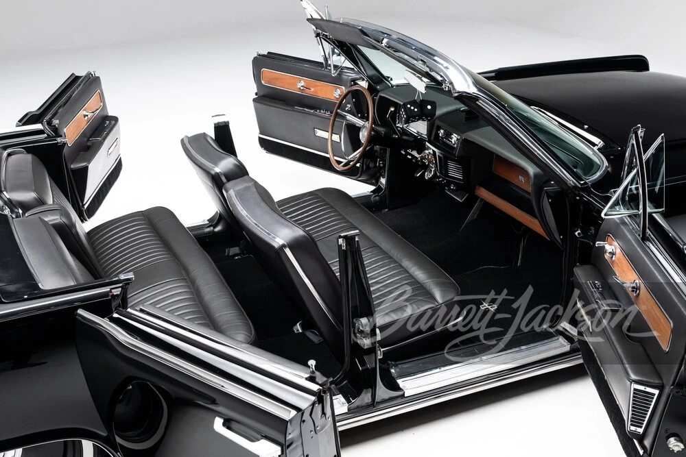 1962 Lincoln Continental 4th Gen - Image 2 of 31