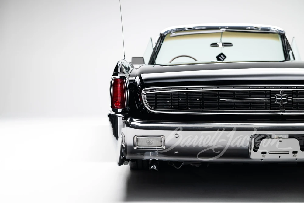 1962 Lincoln Continental 4th Gen - Image 12 of 31