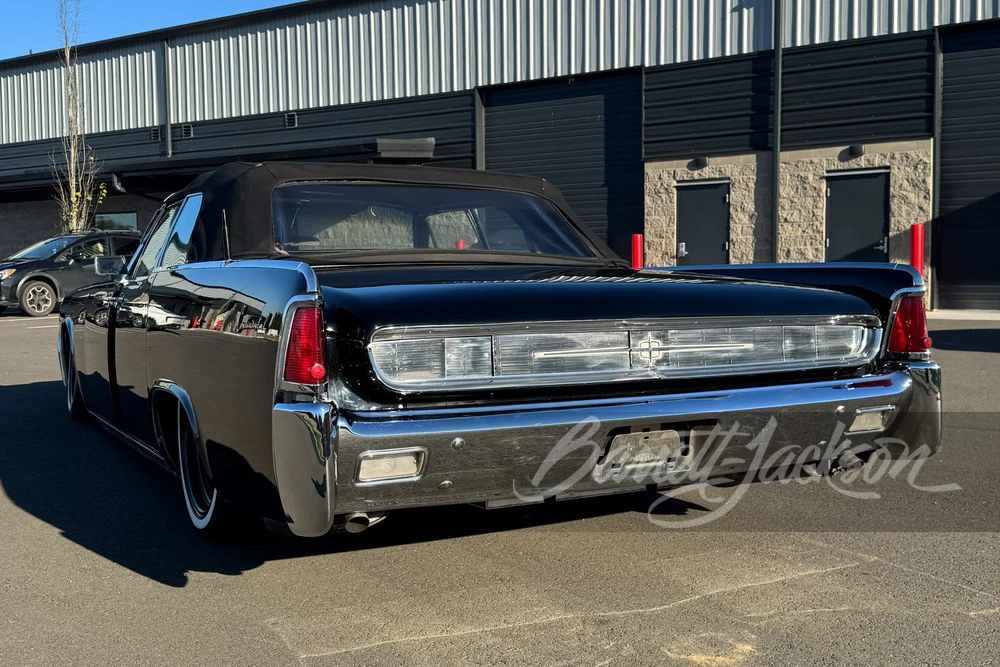 1962 Lincoln Continental 4th Gen - Image 16 of 20