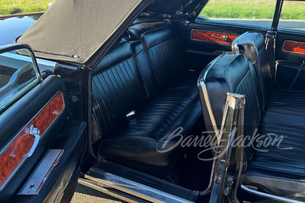 1962 Lincoln Continental 4th Gen - Image 9 of 20