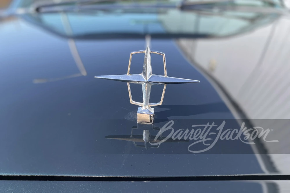 1962 Lincoln Continental 4th Gen - Image 12 of 17
