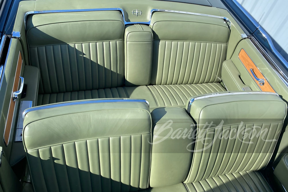 1962 Lincoln Continental 4th Gen - Image 14 of 17