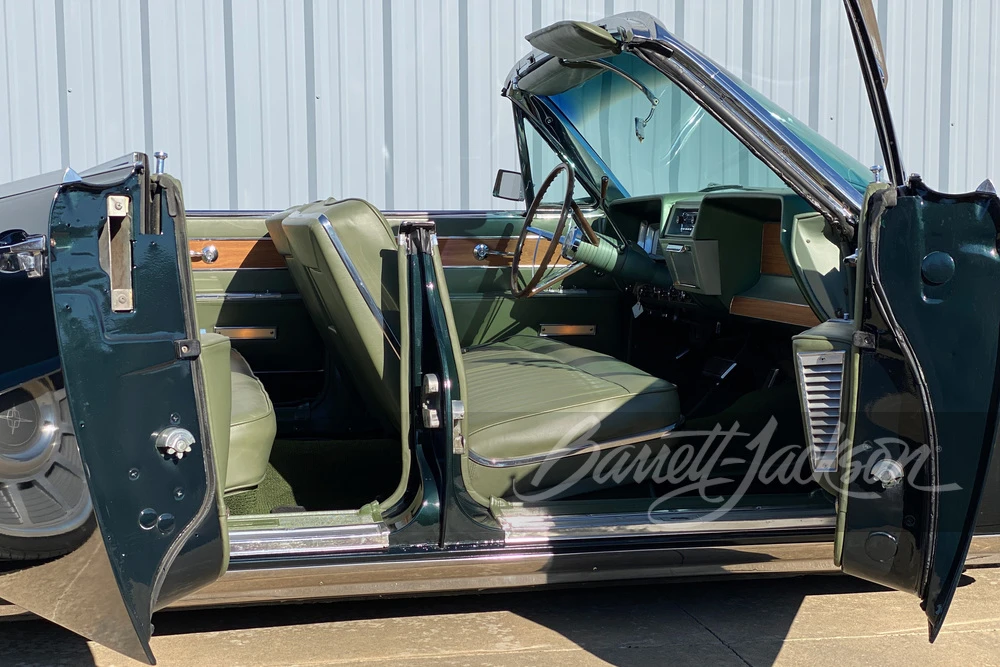 1962 Lincoln Continental 4th Gen - Image 4 of 17