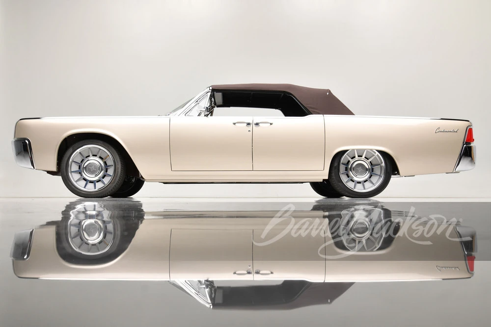 1962 Lincoln Continental 4th Gen - Image 13 of 31