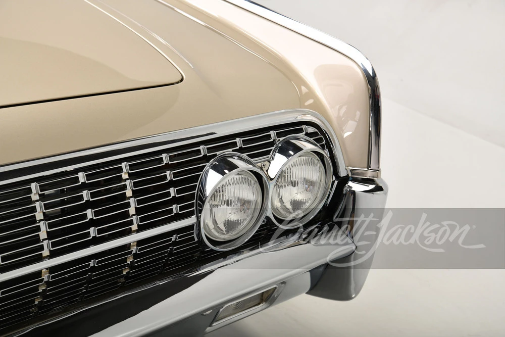 1962 Lincoln Continental 4th Gen - Image 15 of 31