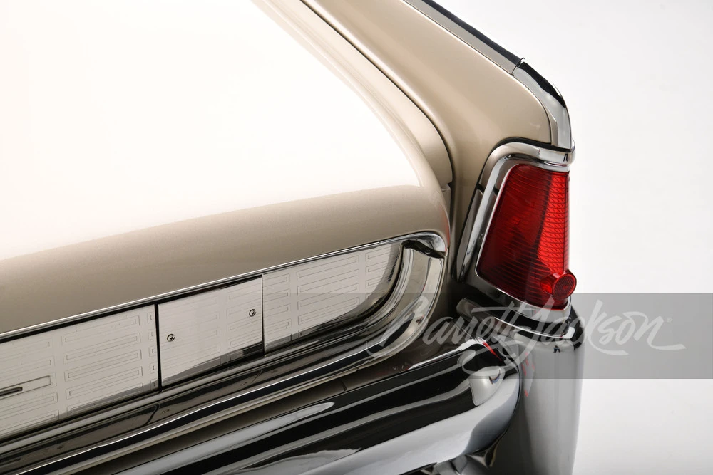 1962 Lincoln Continental 4th Gen - Image 23 of 31