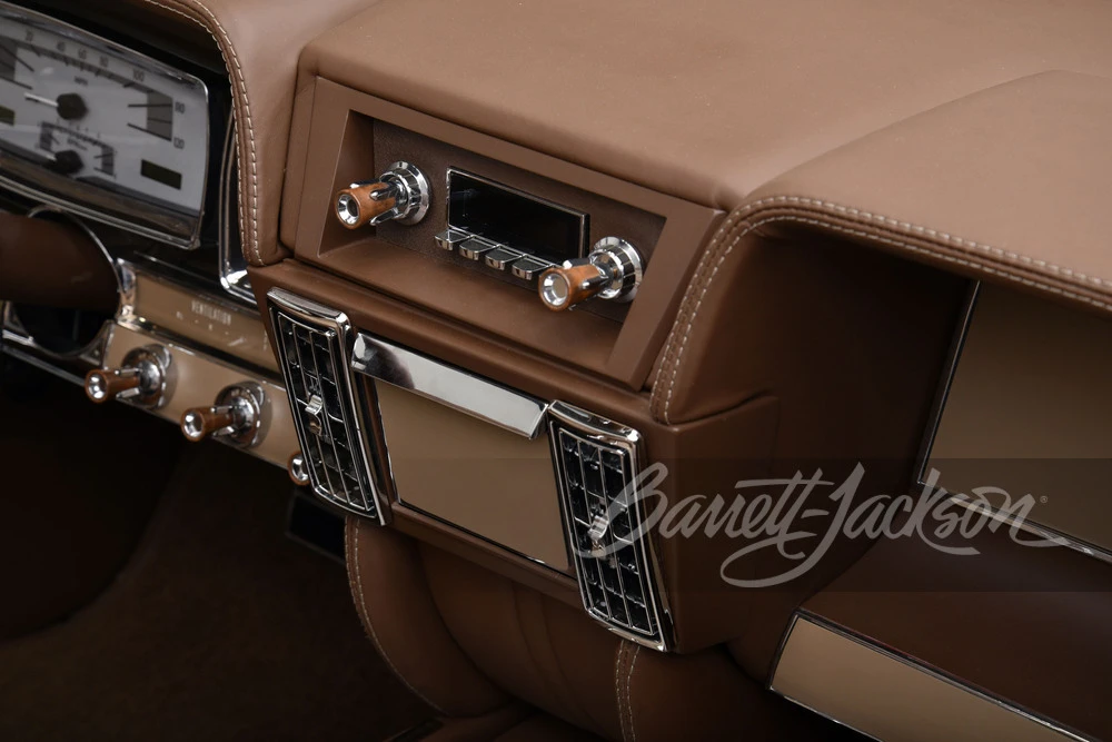 1962 Lincoln Continental 4th Gen - Image 27 of 31