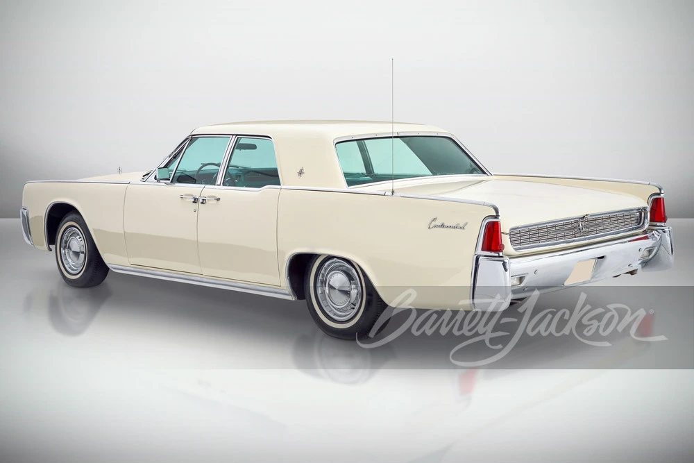 1962 Lincoln Continental 4th Gen - Image 2 of 18