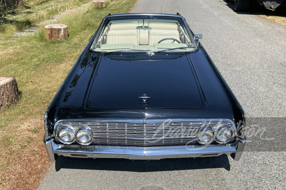 1962 Lincoln Continental 4th Gen - Image 10 of 11