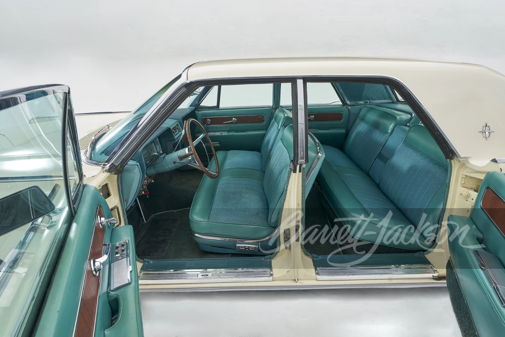 1962 Lincoln Continental 4th Gen - Image 3 of 16