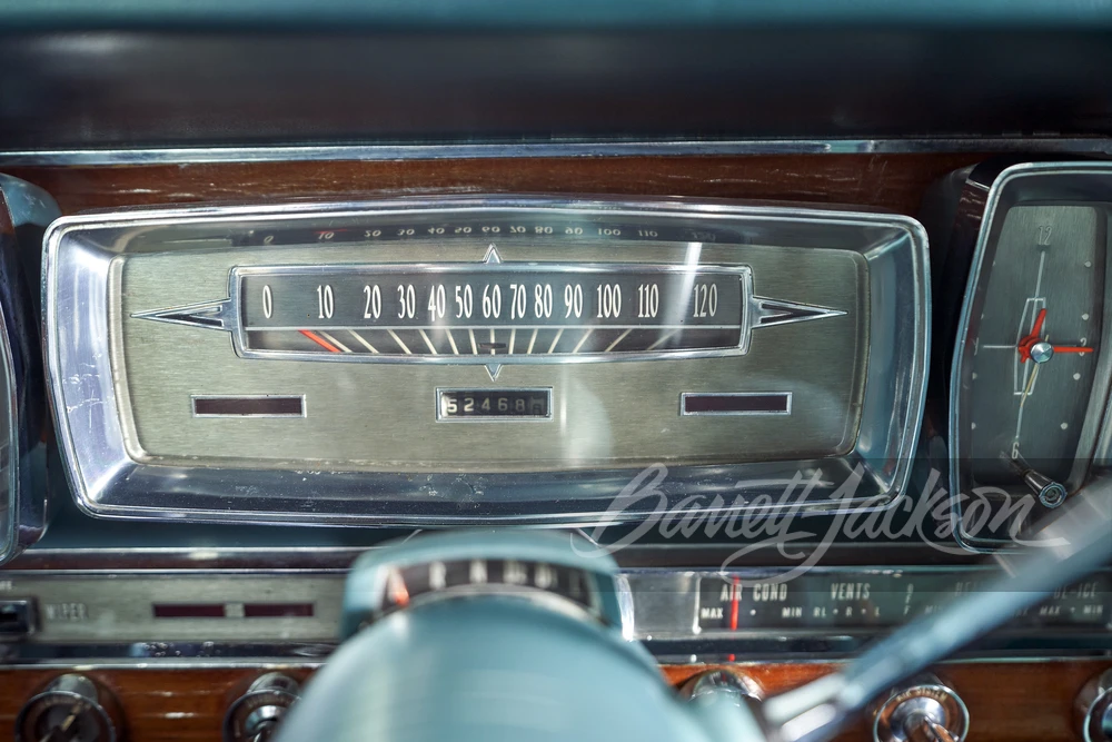 1962 Lincoln Continental 4th Gen - Image 11 of 16