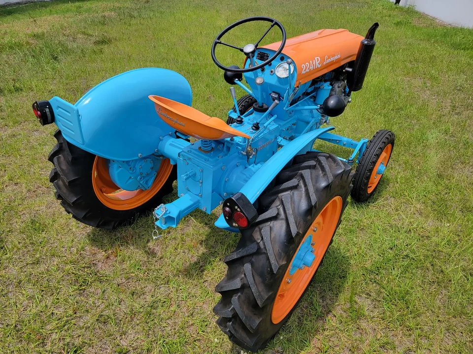 1962 Lamborghini Tractors - Image 5 of 6