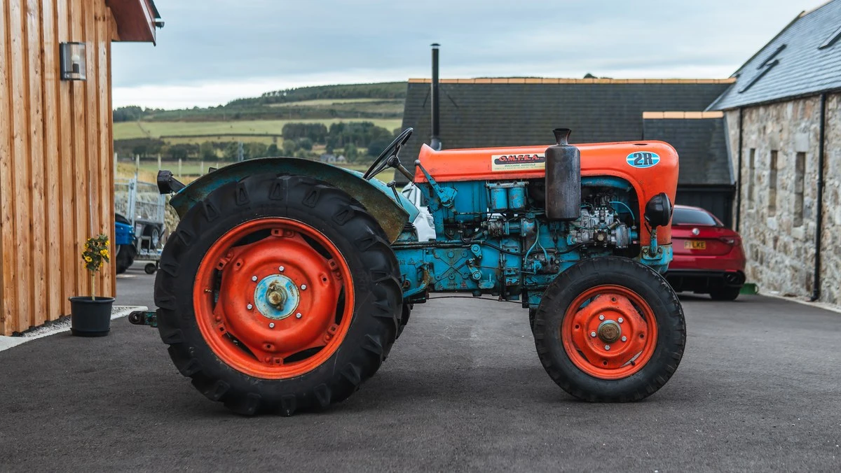 1950 Lamborghini Tractors - Image 11 of 30