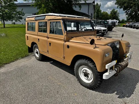 1962 Land Rover Series 2A 109 Safari