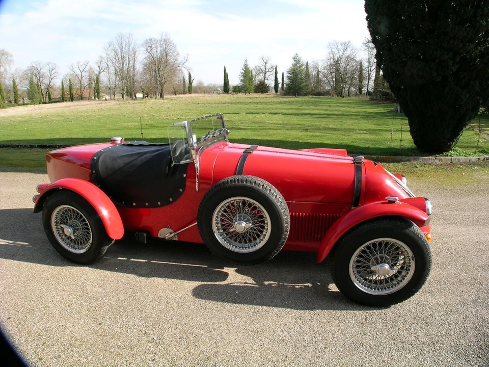 1962 Austin-Healey 3000 Mark II - Image 2 of 30