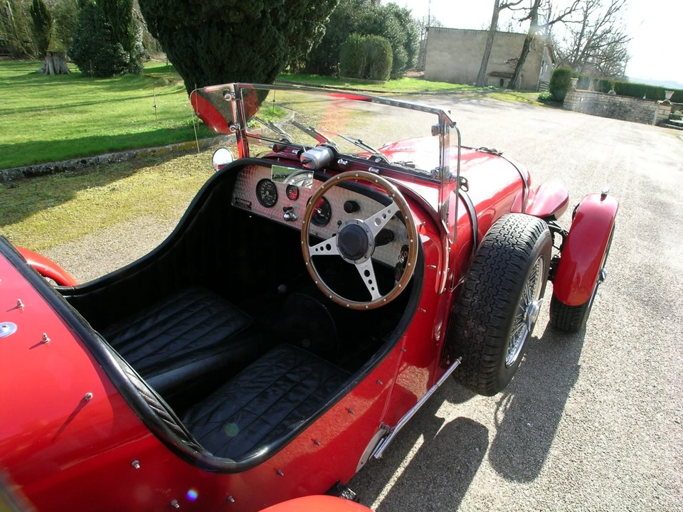 1962 Austin-Healey 3000 Mark II - Image 28 of 30