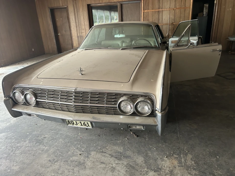 1962 Lincoln Continental 4th Gen - Image 5 of 20