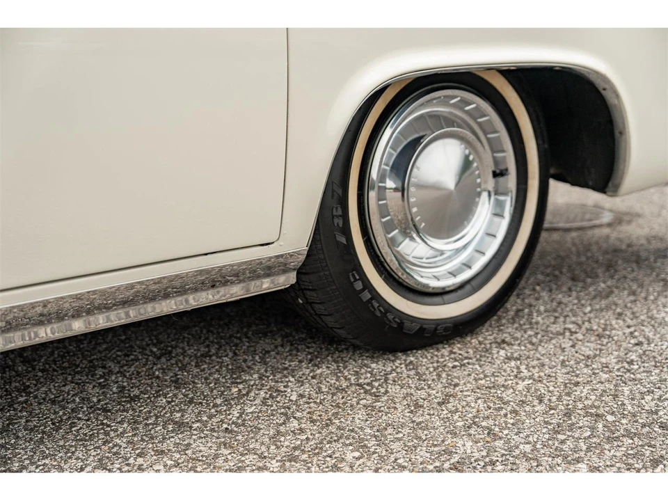 1962 Lincoln Continental 4th Gen - Image 16 of 31