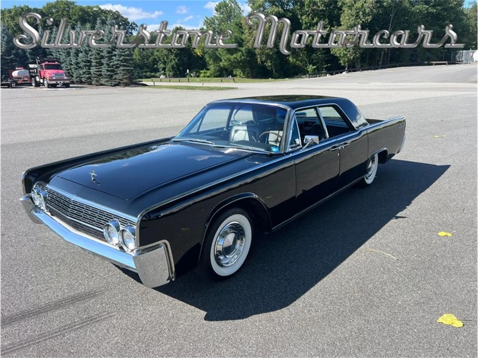 1962 Lincoln Continental 4th Gen - Image 10 of 31