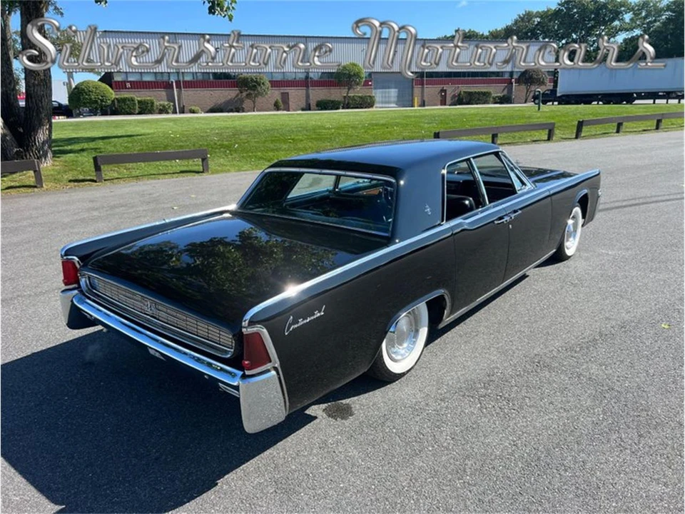 1962 Lincoln Continental 4th Gen - Image 18 of 31