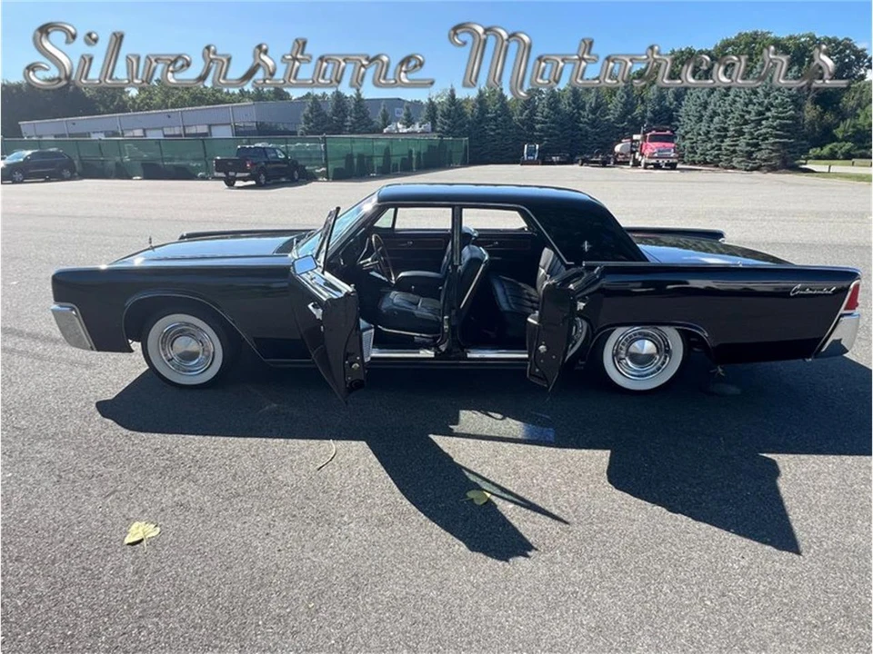 1962 Lincoln Continental 4th Gen - Image 30 of 31