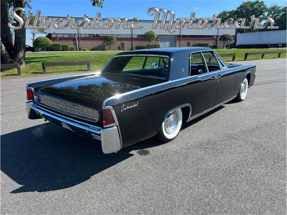 1962 Lincoln Continental 4th Gen - Image 7 of 31