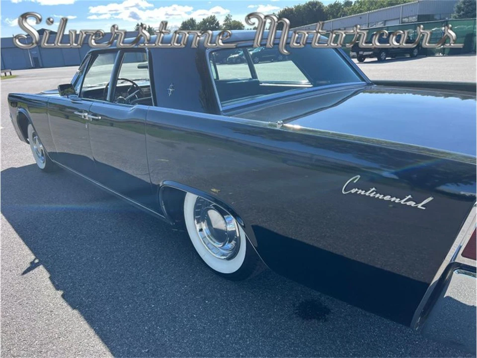 1962 Lincoln Continental 4th Gen - Image 23 of 31