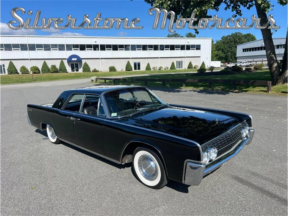 1962 Lincoln Continental 4th Gen - Image 16 of 31