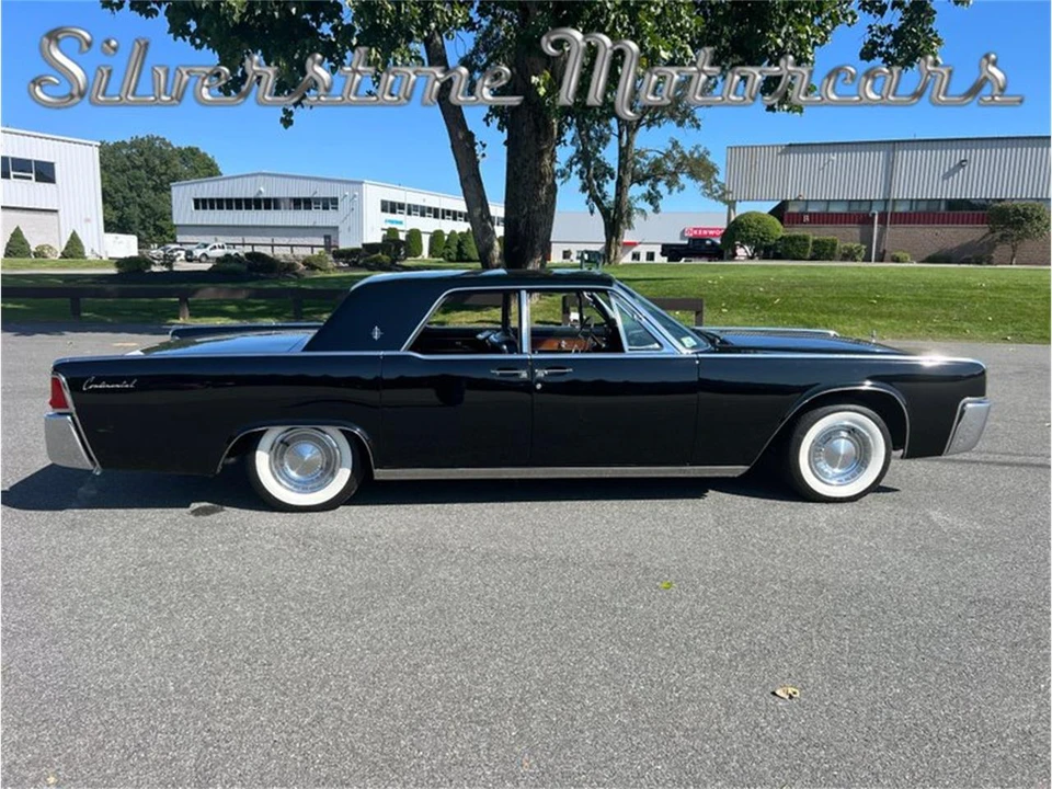 1962 Lincoln Continental 4th Gen - Image 8 of 31