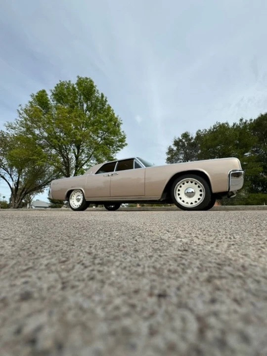 1962 Lincoln Continental 4th Gen - Image 5 of 14