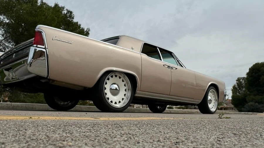 1962 Lincoln Continental 4th Gen - Image 3 of 14