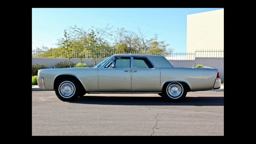 1962 Lincoln Continental 4th Gen - Image 2 of 12