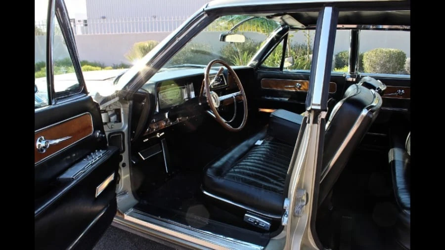 1962 Lincoln Continental 4th Gen - Image 4 of 12
