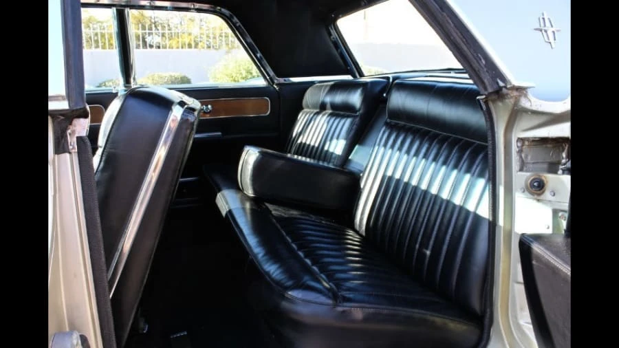 1962 Lincoln Continental 4th Gen - Image 7 of 12