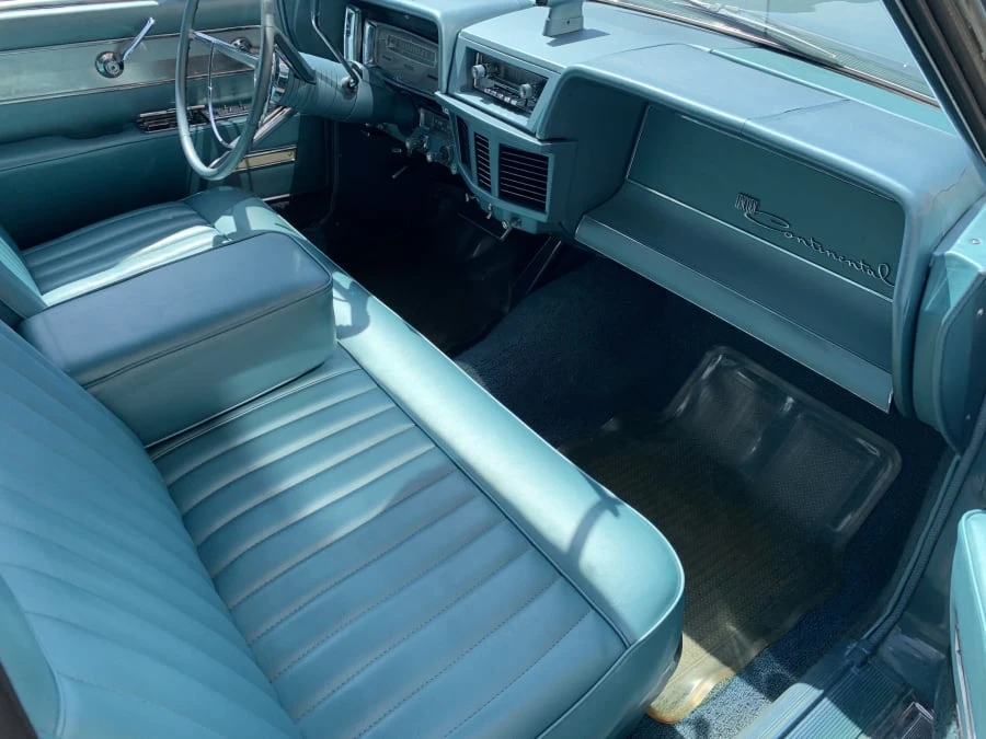 1962 Lincoln Continental 4th Gen - Image 7 of 10