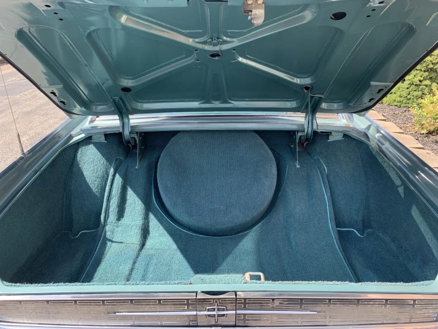 1962 Lincoln Continental 4th Gen - Image 8 of 10