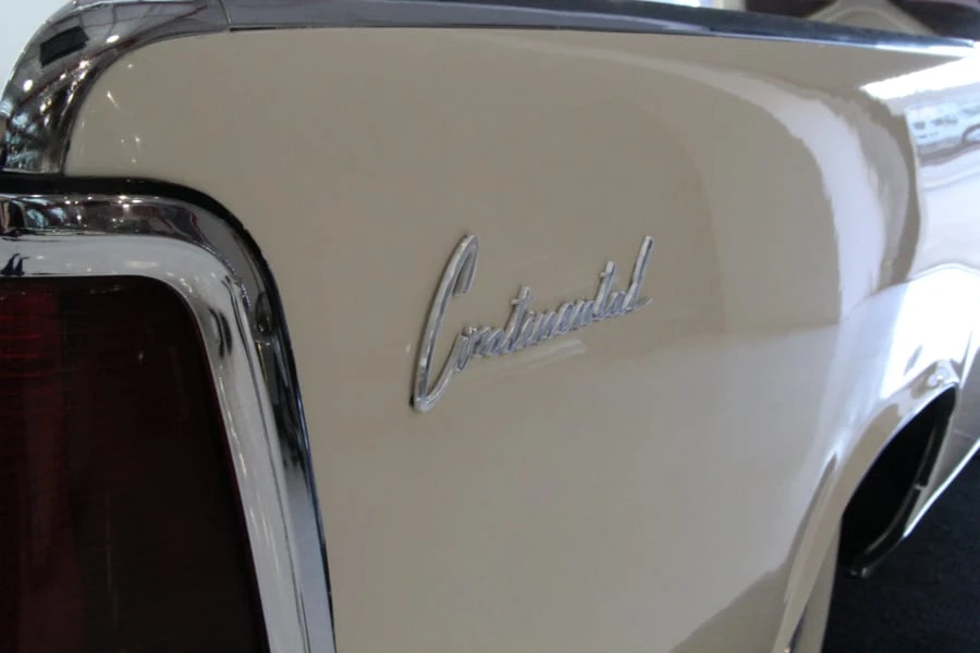 1962 Lincoln Continental 4th Gen - Image 7 of 7