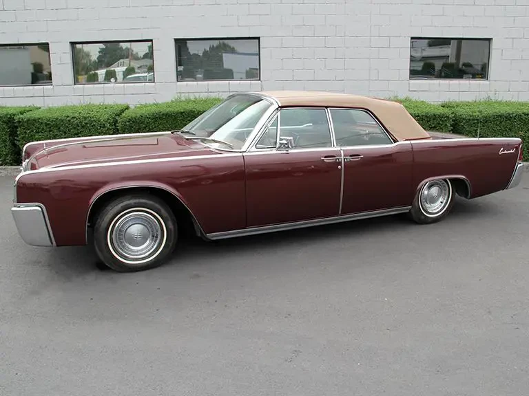 1962 Lincoln Continental 4th Gen - Image 2 of 2