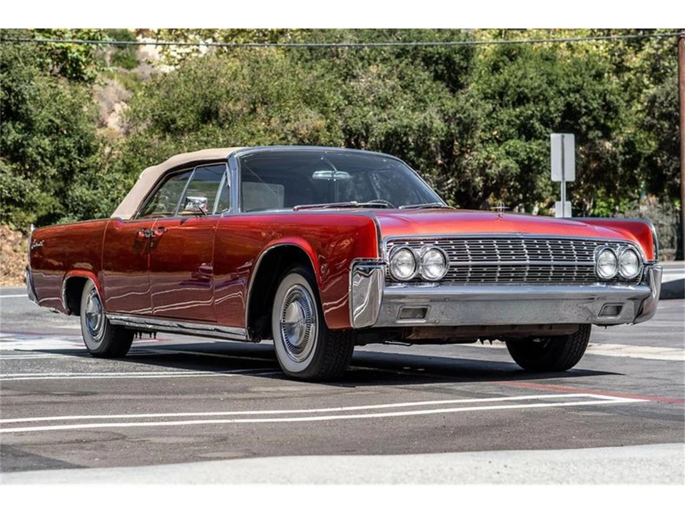 1962 Lincoln Continental 4th Gen - Image 4 of 31