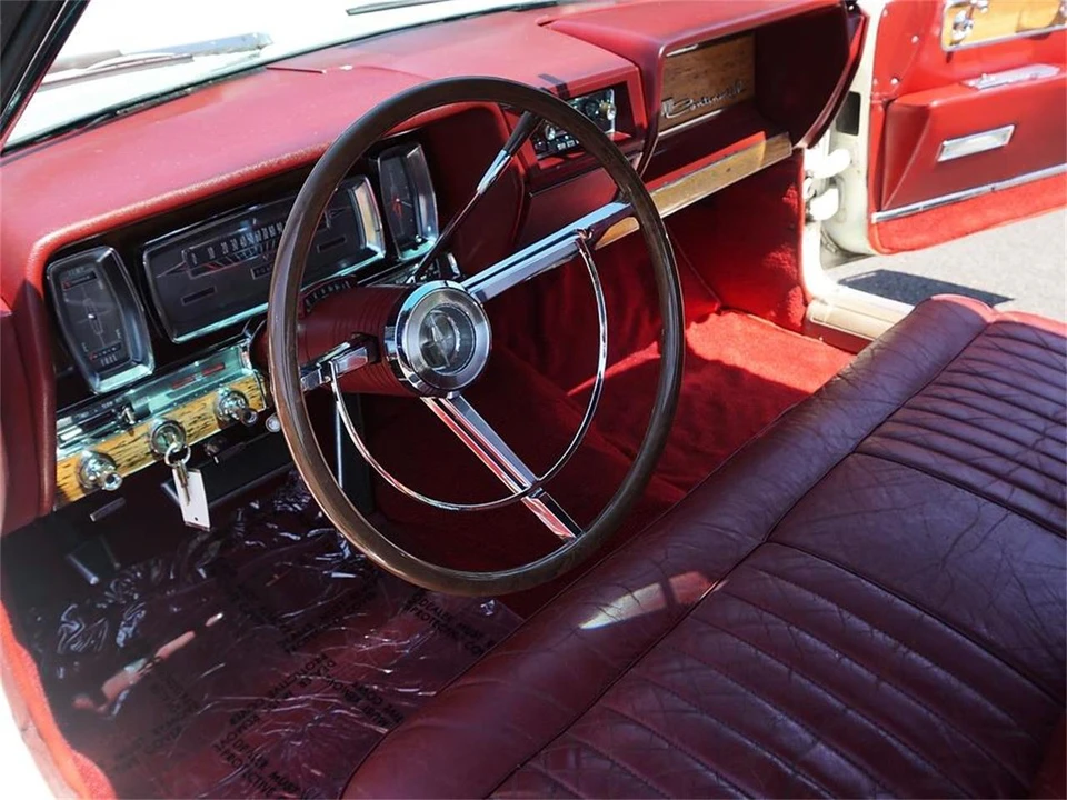 1962 Lincoln Continental 4th Gen - Image 2 of 31