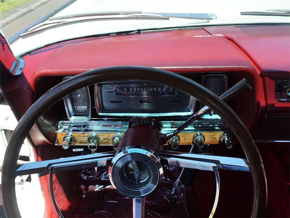1962 Lincoln Continental 4th Gen - Image 17 of 31