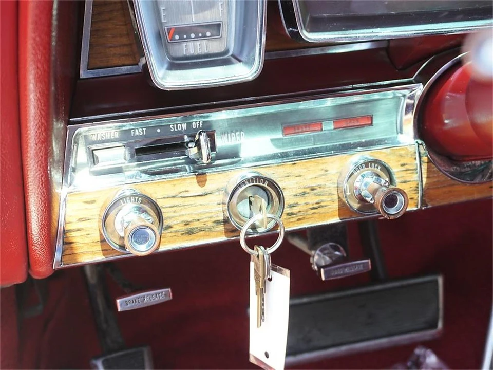 1962 Lincoln Continental 4th Gen - Image 26 of 31